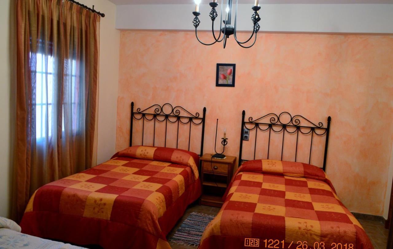 Posada La Reja Malpica de Tajo Екстериор снимка