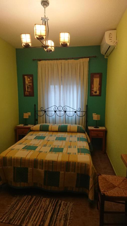 Posada La Reja Malpica de Tajo Екстериор снимка